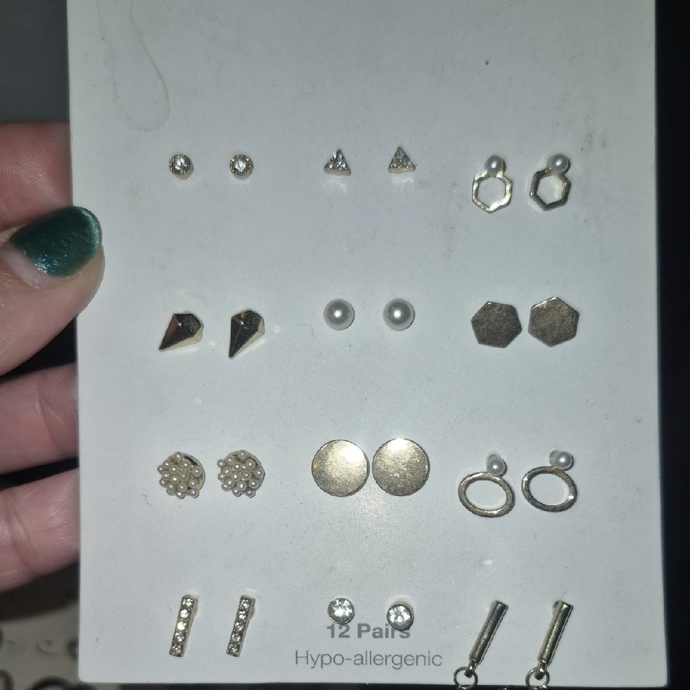 Fashion Earring Bundle 44 Pairs Total Various Brands - Picture 4 of 11